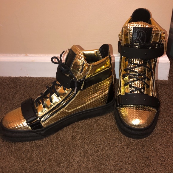 Giuseppe’s - Picture 1 of 2